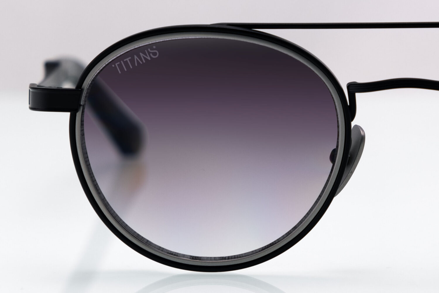 Coeus Black Gradient - Image 3
