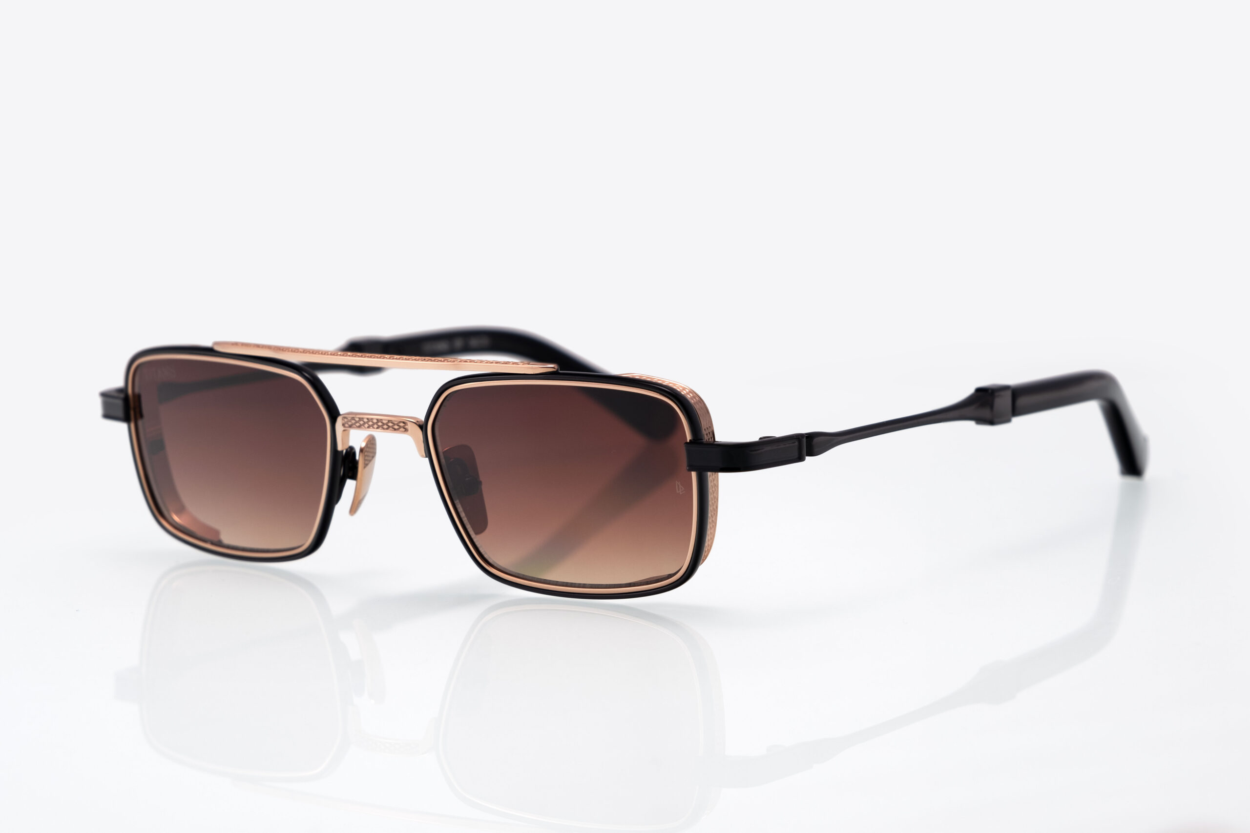Hyperion Gold Brown
