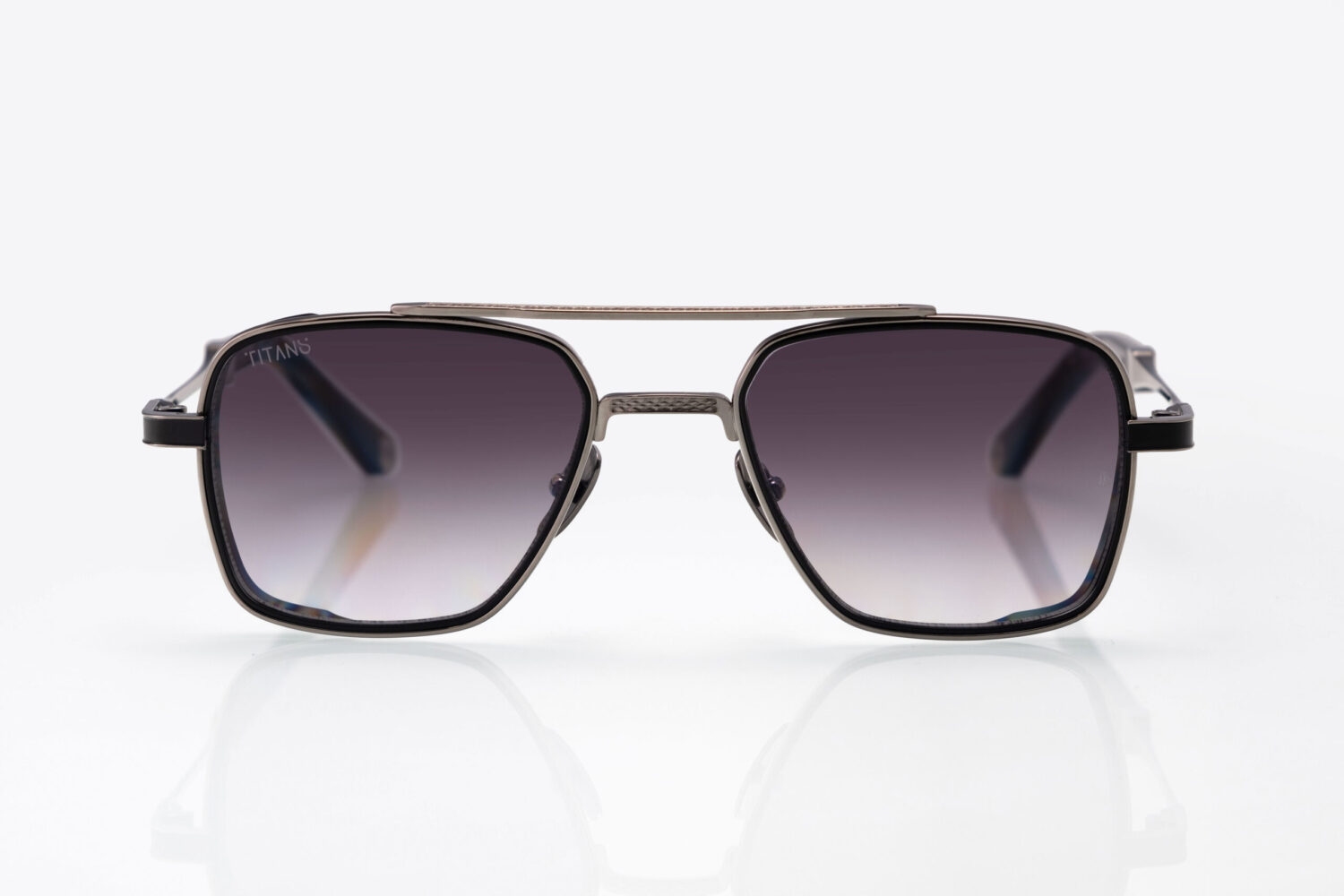 Themis Black - Image 2