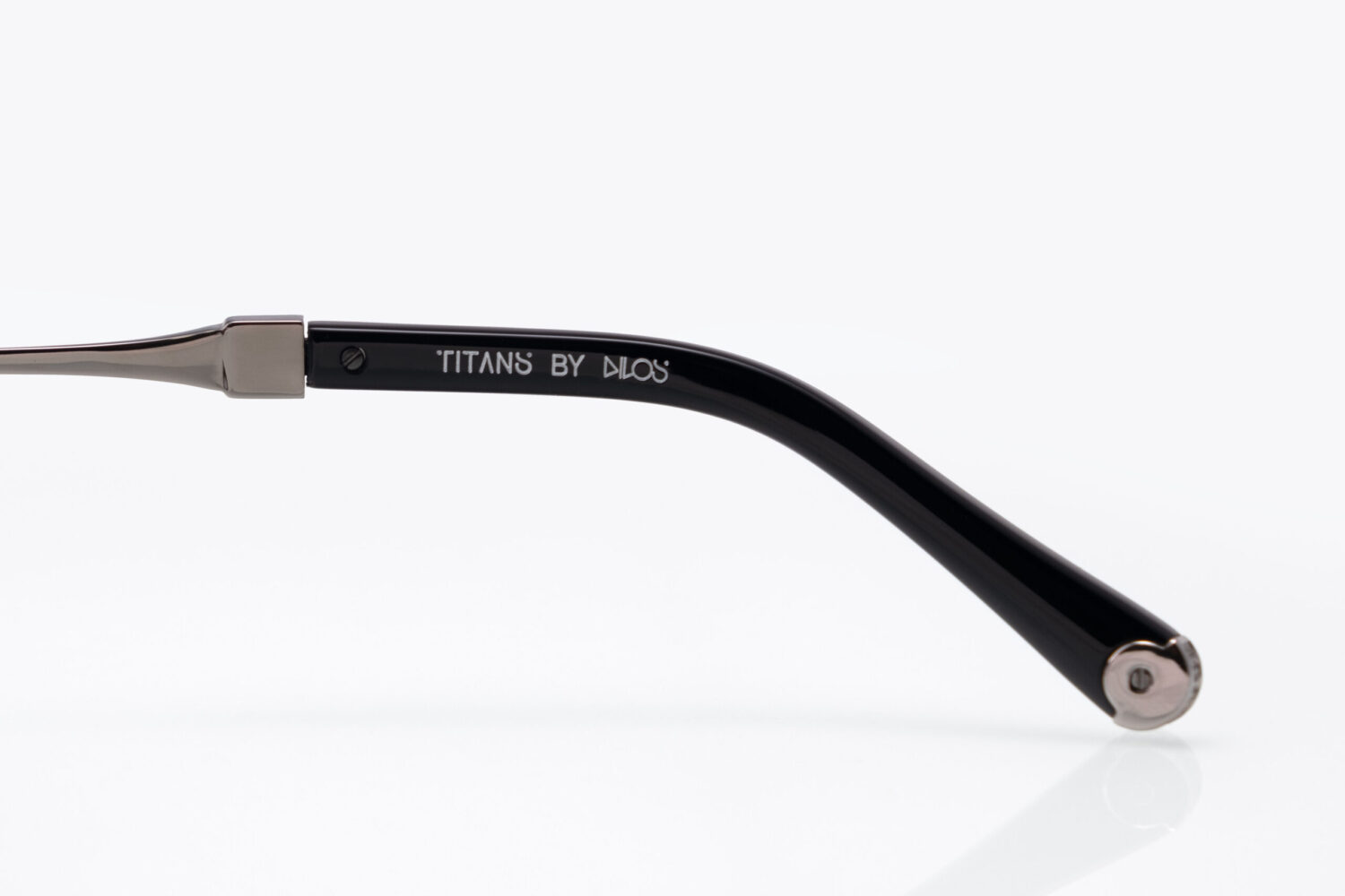 Themis Black - Image 5