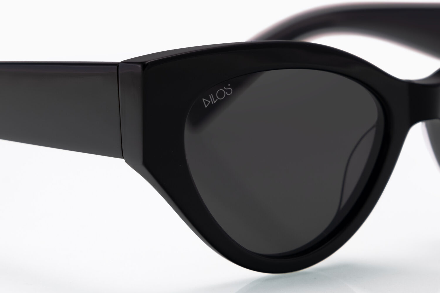 Iro Black - Image 3